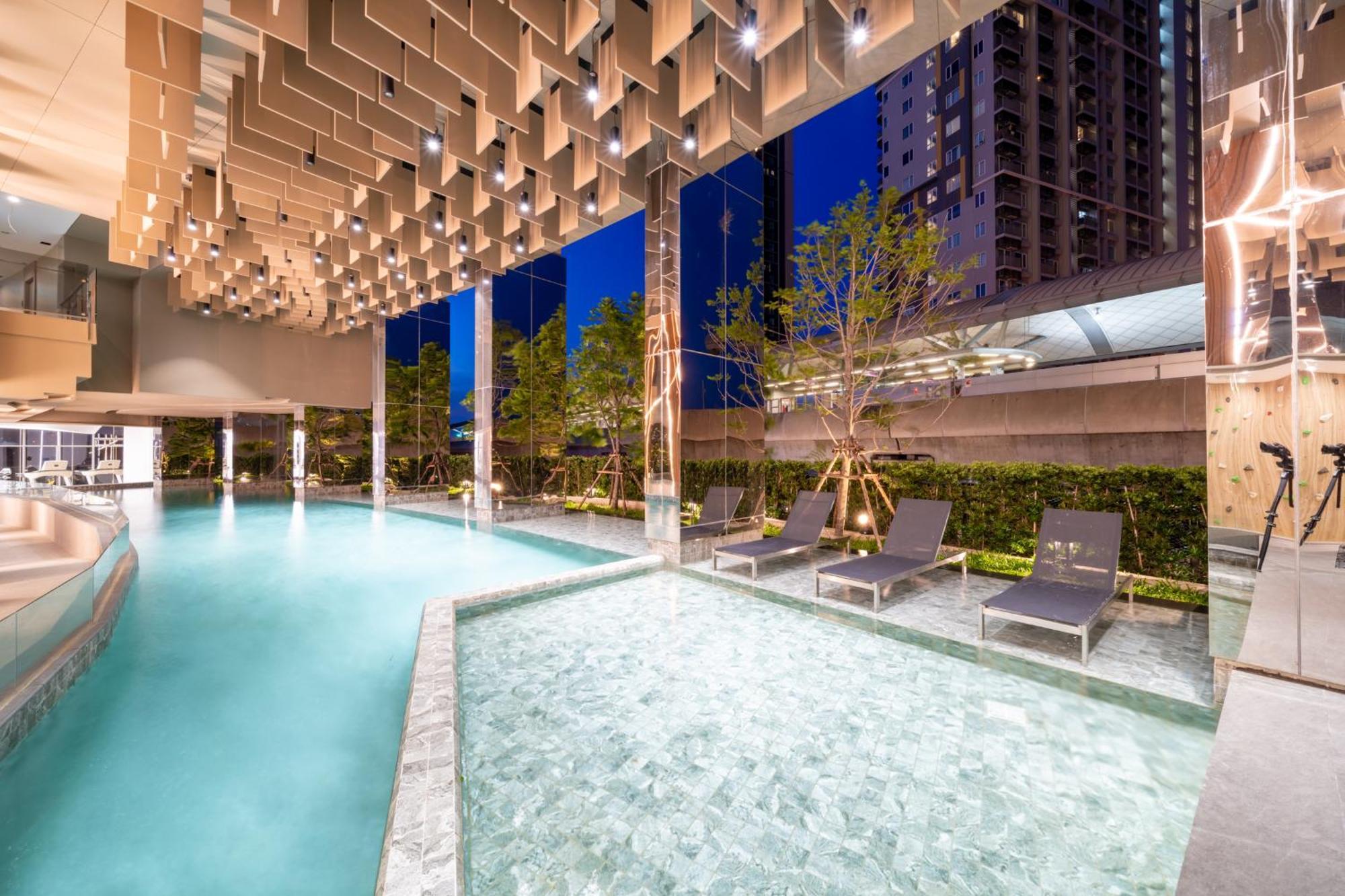 Oakwood Suites Tiwanon Bangkok 논타부리 외부 사진